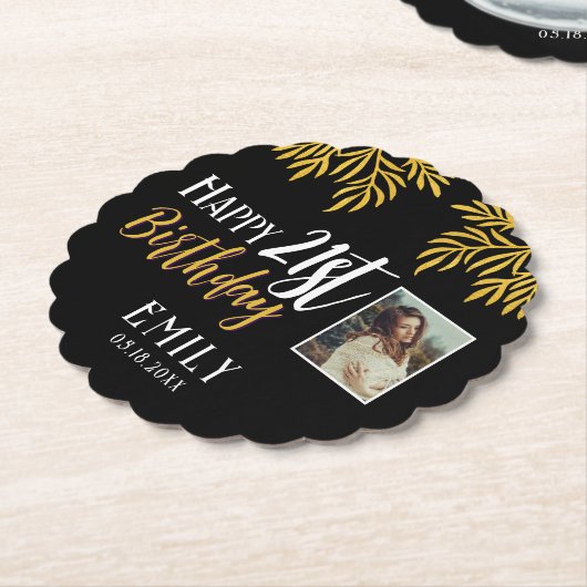 幸せな21歳の誕生日金ゴールドの葉の写真パーティー ペーパーコースター (アングル)