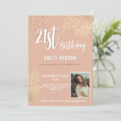 幸せな21歳の誕生日金ゴールドの葉の写真パーティー 招待状 (スタンド正面)