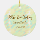 幸せな30歳の誕生日イエローオレンジ色の水色のモダー セラミックオーナメント (裏面)