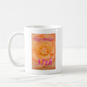 幸せな37誕生日黄色い花とピンクのトリム コーヒーマグカップ