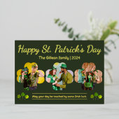 幸せなSt patricks dayシャムロックの家族の写真 箔シーズンカード (立ち正面)