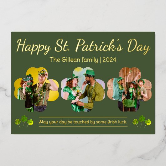 幸せなSt patricks dayシャムロックの家族の写真 箔シーズンカード (正面)