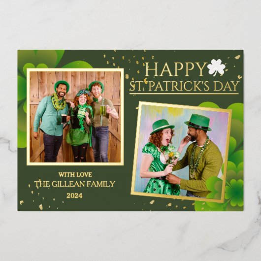 幸せなSt patricks dayシャムロックの家族の写真 箔シーズンカード (正面)