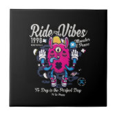 幸せになれる完璧な日 おもしろいMonster at peace タイル (正面)