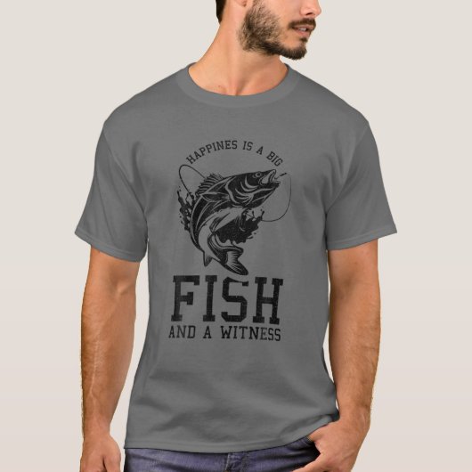 幸せは大きい魚の証人は幸せは大きいfisである tシャツ (正面)