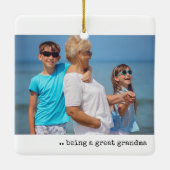 幸せは祖母素晴らしのミニマル写真家 セラミックオーナメント (裏面)