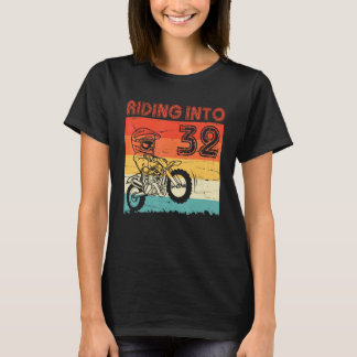 幸せ私の誕生日Motocycle Riderに乗って32Y Tシャツ