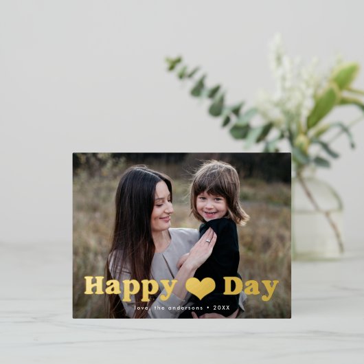 幸モダンせなハートの日フォトバレンタインデー金ゴールド 箔シーズンポストカード (立ち正面)