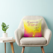 「幸福が訪れる」イエロー、マゼンタのモチーフ クッション (椅子)