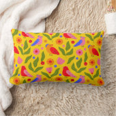 幸福な鳥が群れをなして陽気にする ランバークッション (ブランケット)