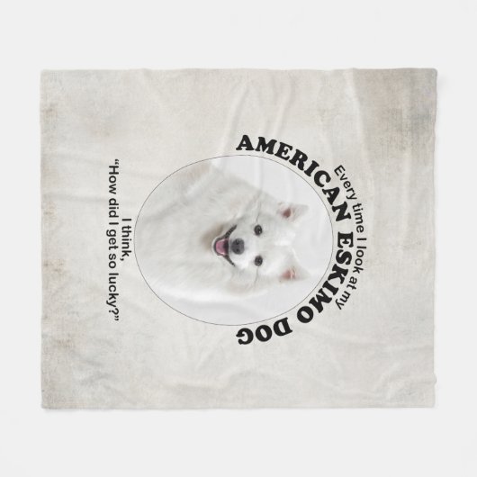 幸運なアメリカのエスキモー犬 フリースブランケット (正面(横))