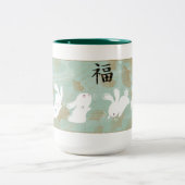 幸運なバニーのマグ(緑) ツートーンマグカップ (中央)