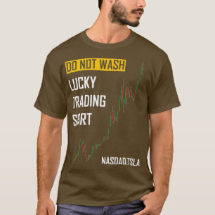 幸運な売買テスラ株が牛を洗わない Tシャツ