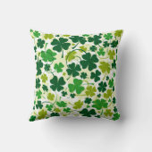 幸運な花のクローバー クッション (裏面)