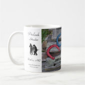 幸運な蹄鉄のコーヒー・マグ コーヒーマグカップ (左)