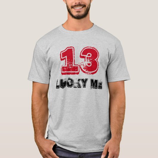 "幸運な13私" Tシャツ (正面)