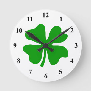 幸運な4つの葉のクローバー St patty's day ラウンド壁時計