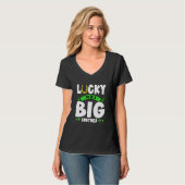 幸運にも兄であるSt patricks・シェナニガン Tシャツ (正面フル)