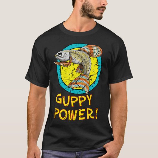 幸運のピンクの鯉 金魚 Tシャツ (正面)