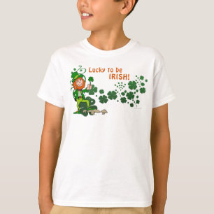 幸運アイルランド人の子供のワイシャツがあるため Tシャツ
