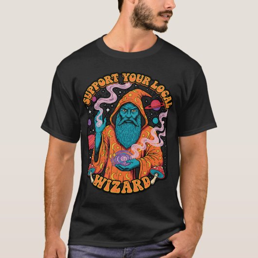 幻想の妖精と座る赤いドラゴン Tシャツ (正面)