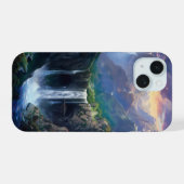 幻想の滝の世界 iPhone 15ケース (裏面横)