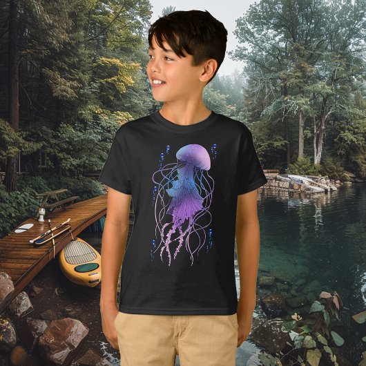 幻想的なクラゲの薄紫色 Tシャツ