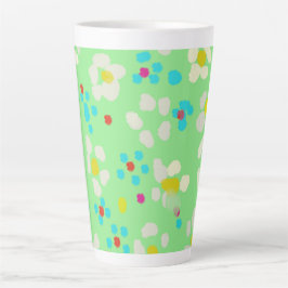 幻想的なパステルダイジーの花柄がある陶器のラテマグ カフェラテマグ