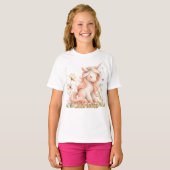 幻想的なパステルユニコーンの野の花 Tシャツ (正面フル)