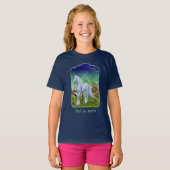 幻想的な一角獣の森の門の木馬アート Tシャツ (正面フル)