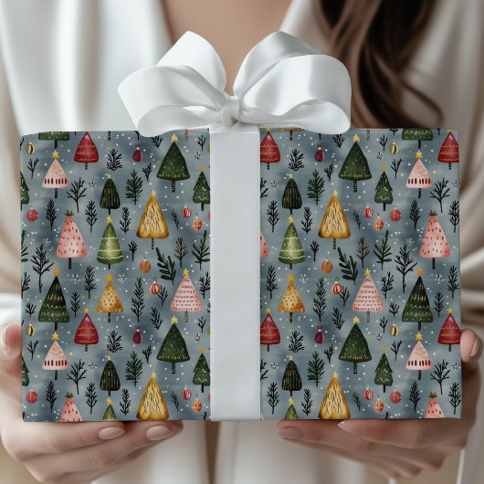 幻想的な冬の森のクリスマスツリーパターン ラッピングペーパー