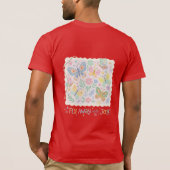 幻想的な舞踏:パステルブロックプリントの蝶々 Tシャツ (裏面)
