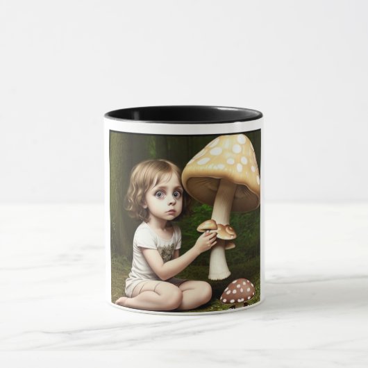 幻想的な面白い子供がキノコのコーヒー紅茶を持っている マグカップ (中央)