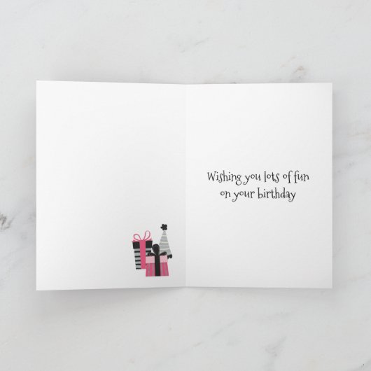 幼い女の子のためのペンギンの誕生日カード カード (内部)