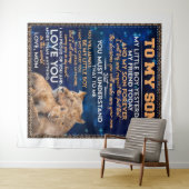 幼い男の子の昨日の友人の今日 – ライオンの母に息子 タペストリー (インサイチュ(横))