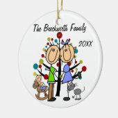 幼児の男の子、猫の休日のオーナメントが付いているカップル セラミックオーナメント (左)