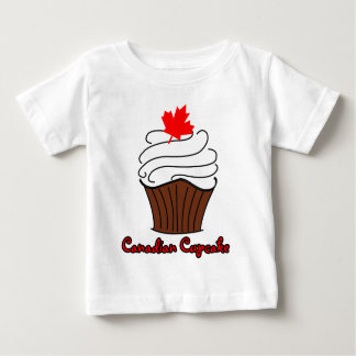 幼児カナダのカップケーキのティー ベビーTシャツ