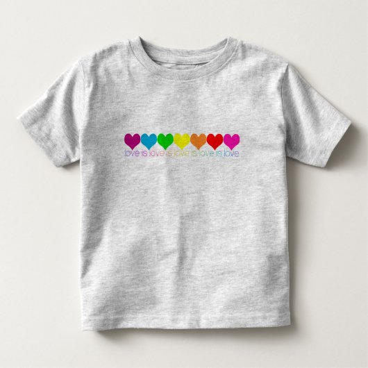 幼児プライドレインボーハートラブズラブTシャツ トドラーTシャツ (正面)