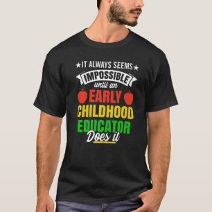 幼児教育者先生教育幼稚園 Tシャツ