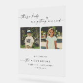 幼少期の写真の前の結婚夜 アクリルサイン (傾斜)