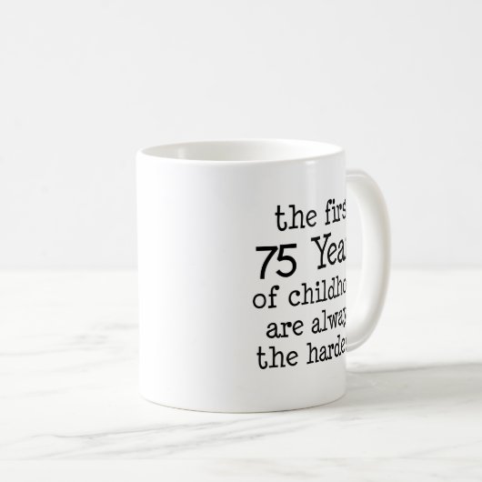 幼年期のマグの最初75年 コーヒーマグカップ (正面右)