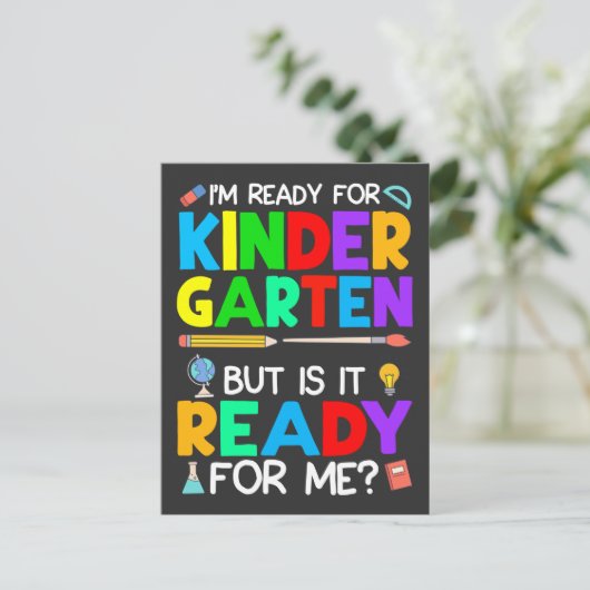 幼稚園おもしろい準備児の1日目 ポストカード (スタンド正面)