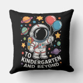 幼稚園とその先の宇宙飛行士 宇宙 クッション (裏面)