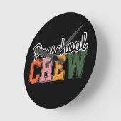 幼稚園のかわいい仲間たち ラウンド壁時計 (傾斜)