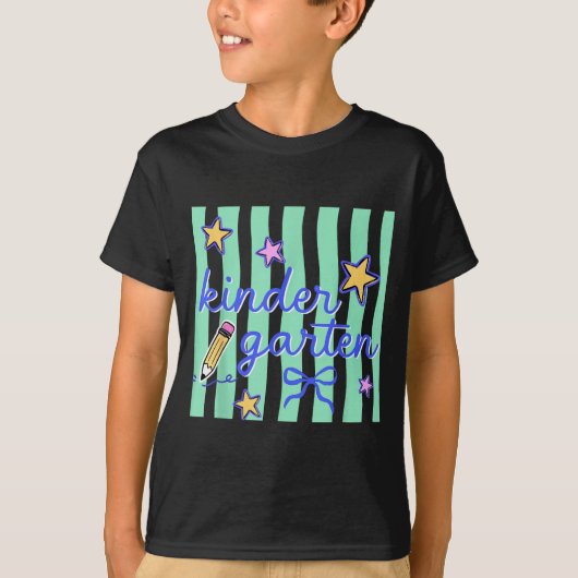 幼稚園の先生 おしゃれなバックトゥスクール ガール Tシャツ (正面)