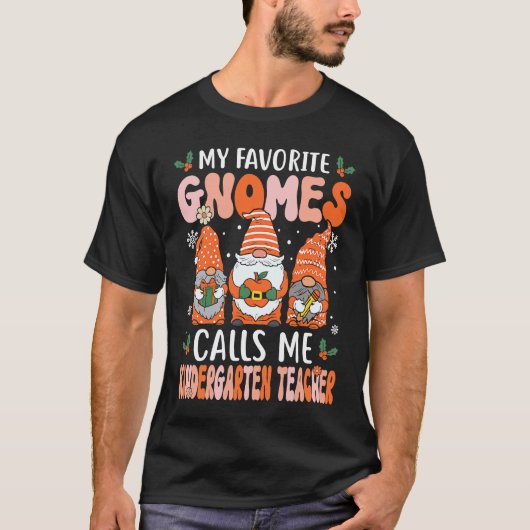 幼稚園の先生 クリスマスのノーム 幼稚園 Tシャツ (正面)