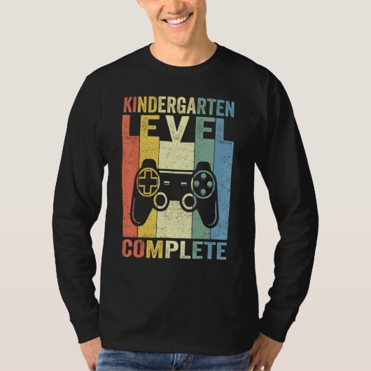幼稚園の卒業レベル完了ビデオゲーム Tシャツ (正面)