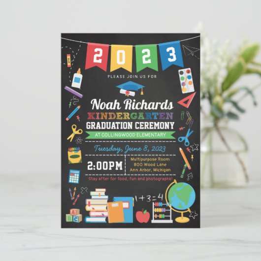 幼稚園の卒業式のシャルボード任意の年のバナー 招待状 (スタンド正面)