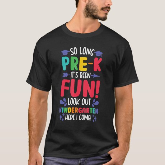 幼稚園の卒業生を見守る長いプレおもしろいク Tシャツ (正面)