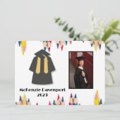 幼稚園の卒業用の色鉛筆の追加フォト 招待状 (スタンド正面)